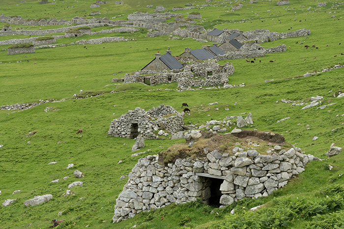 ChrisGomersall_Hirta_FAB2063_700px
